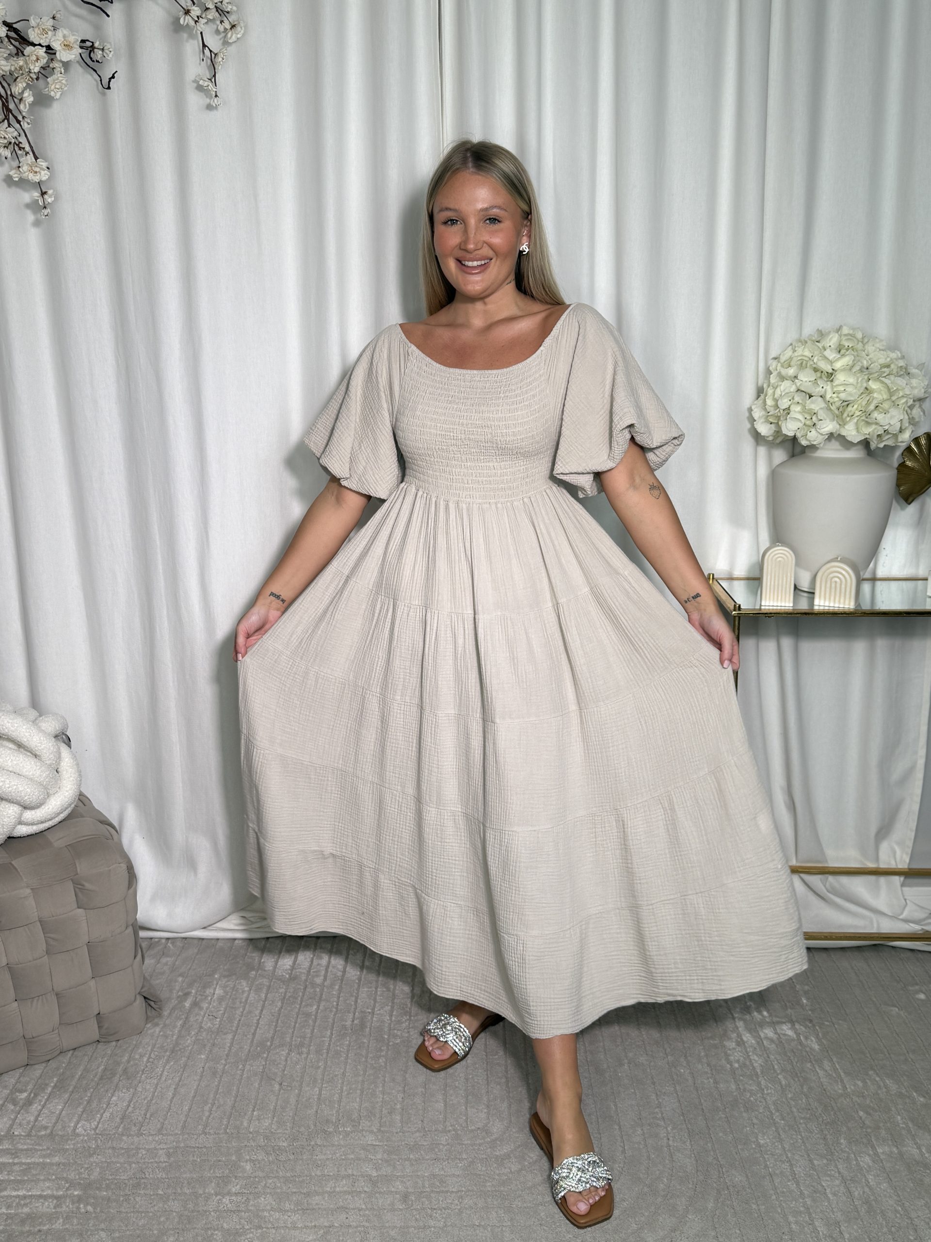 Sukienka Sindi Beige