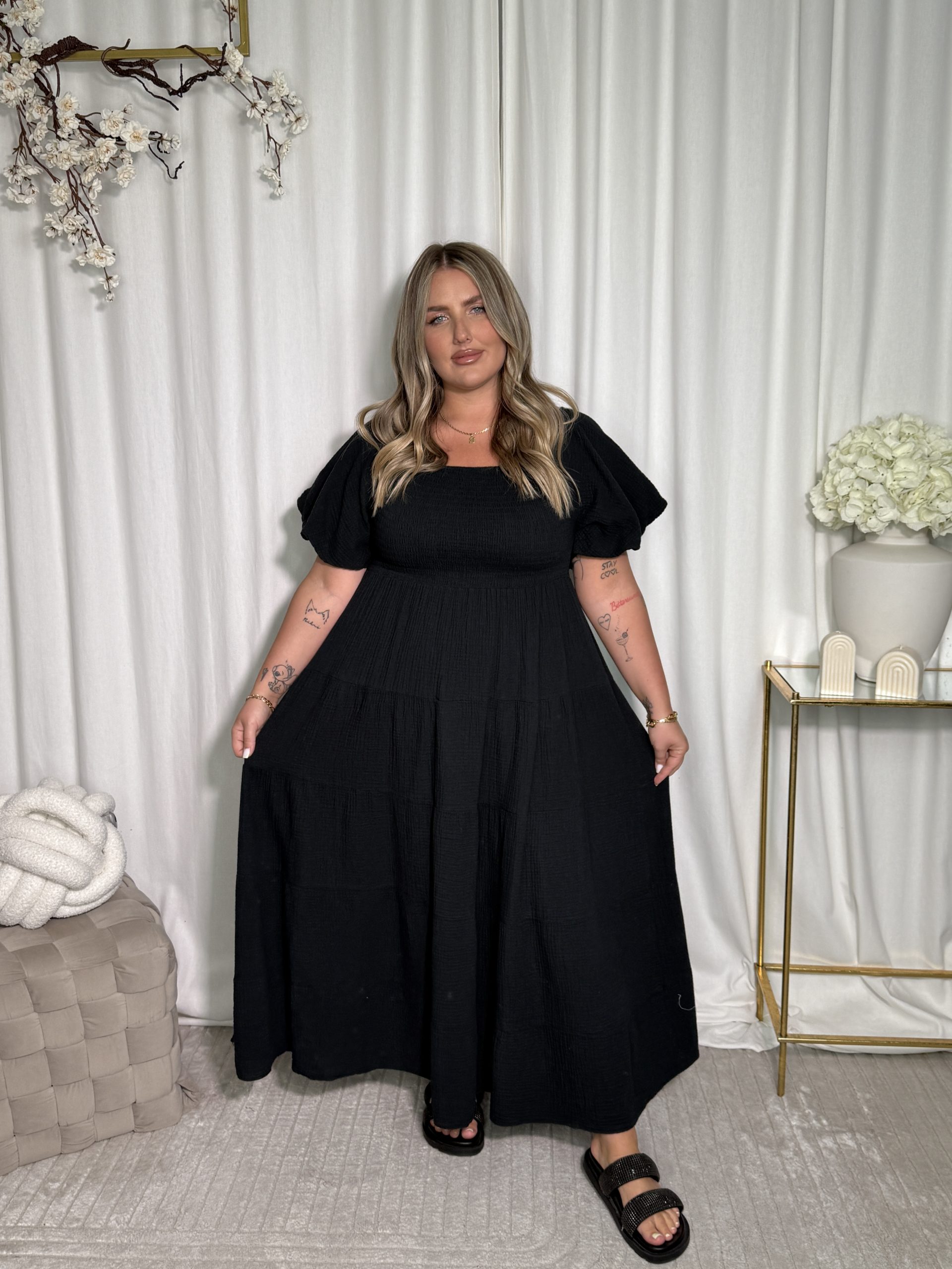 Sukienka Sindi Black