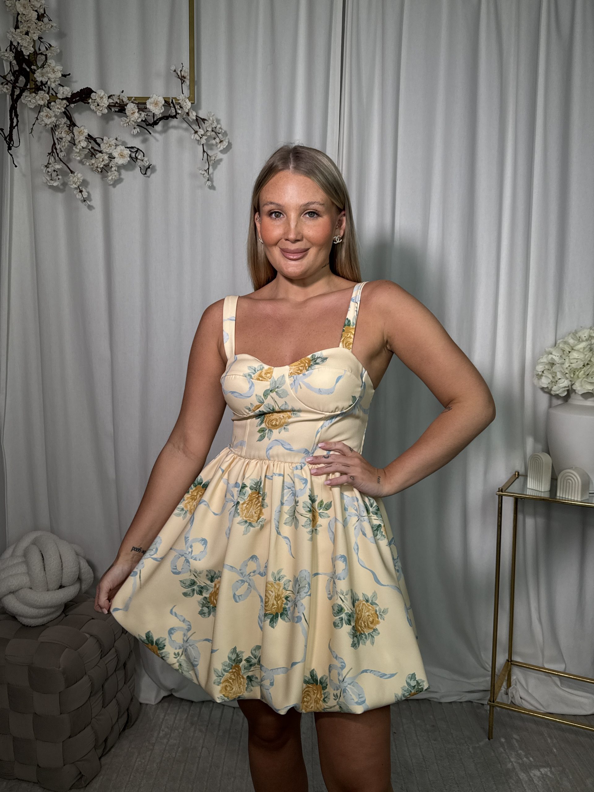 Sukienka Carlota Yellow Flowers