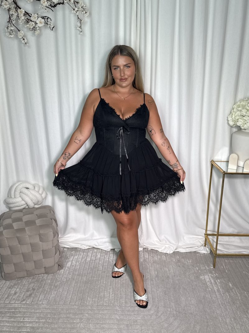 Sukienka Dakari Black - obrazek 3