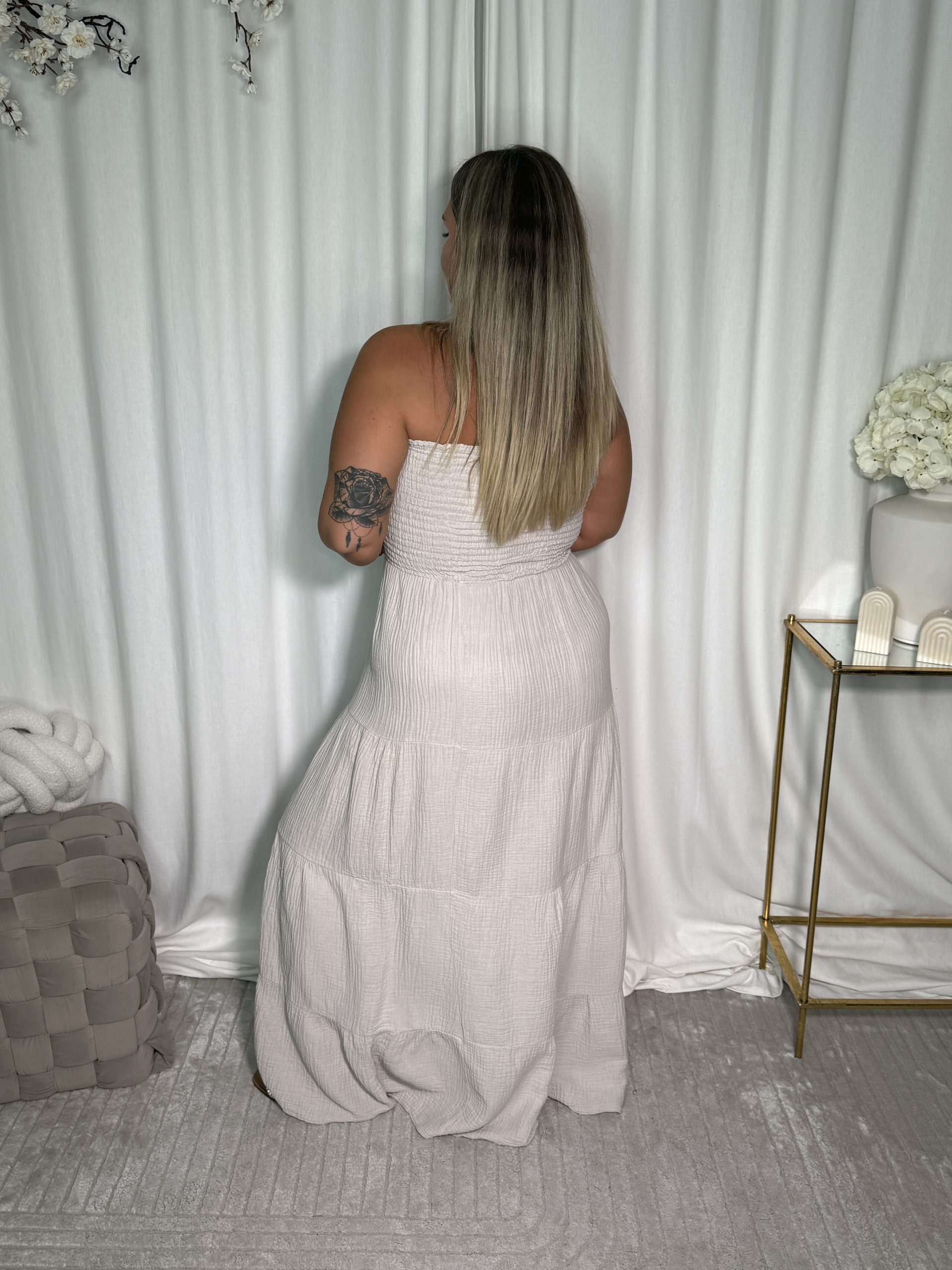 Sukienka Jamelia Beige - obrazek 4