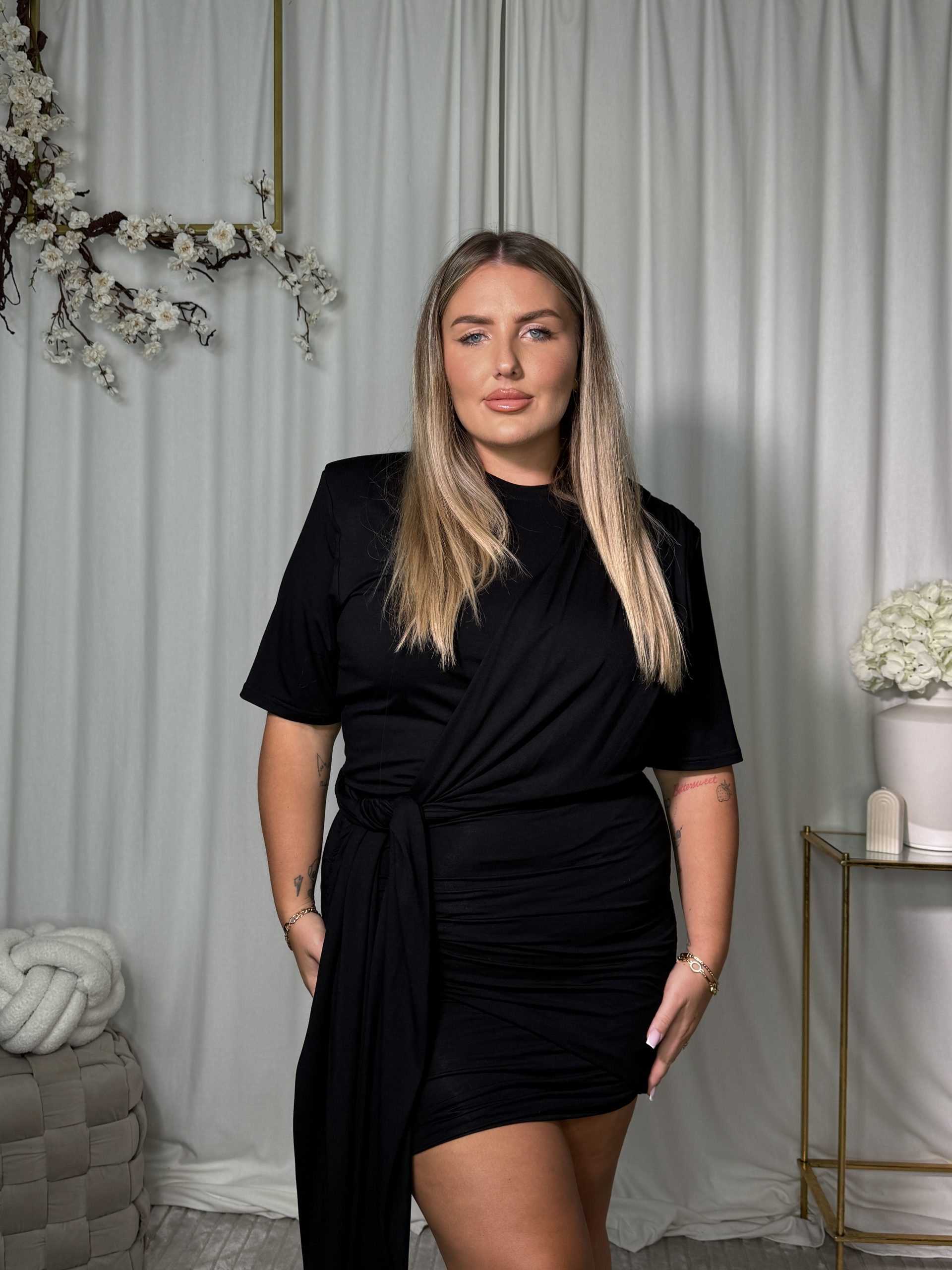 Sukienka Nefri Black