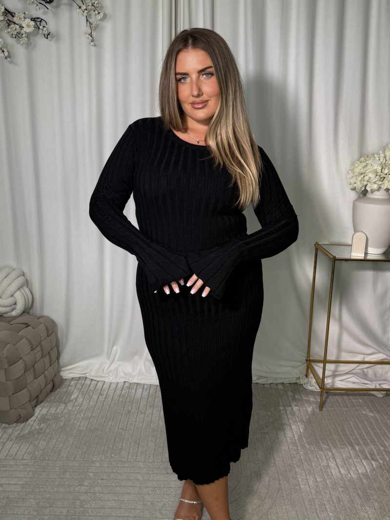 Sukienka Artellia Black