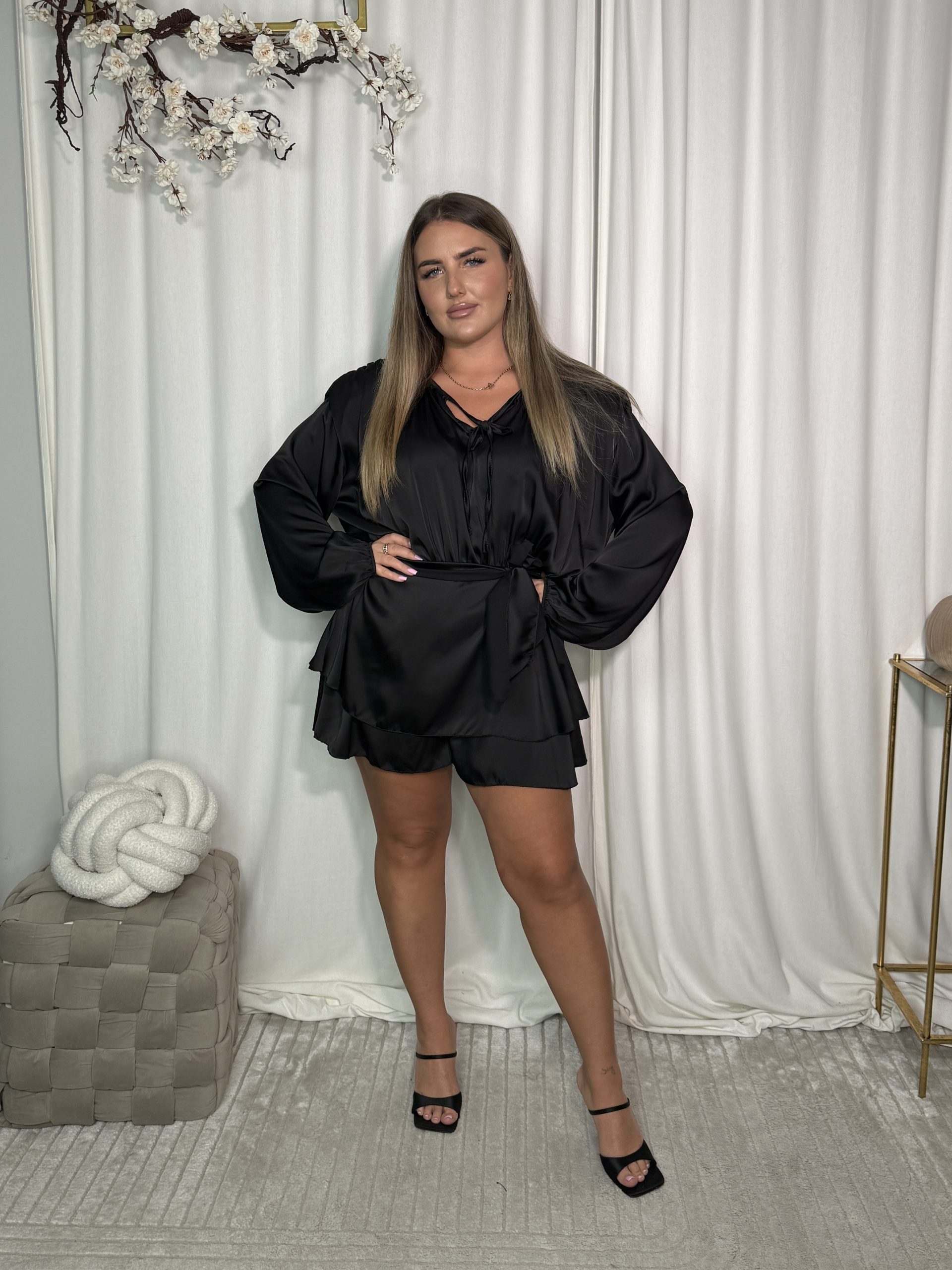 Kombinezon Tessi Black Satin - obrazek 2