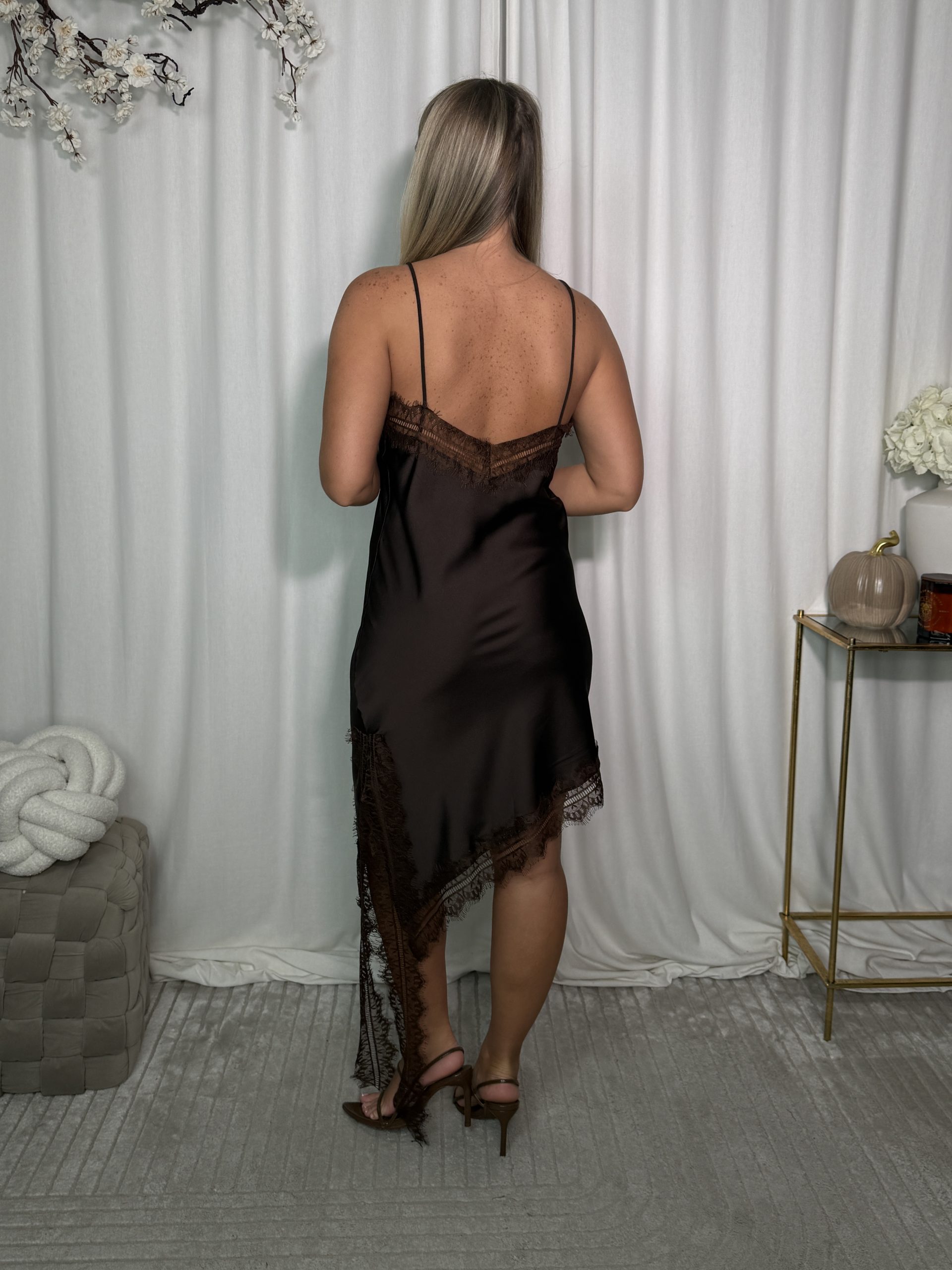 Sukienka Karisa Brown - obrazek 2