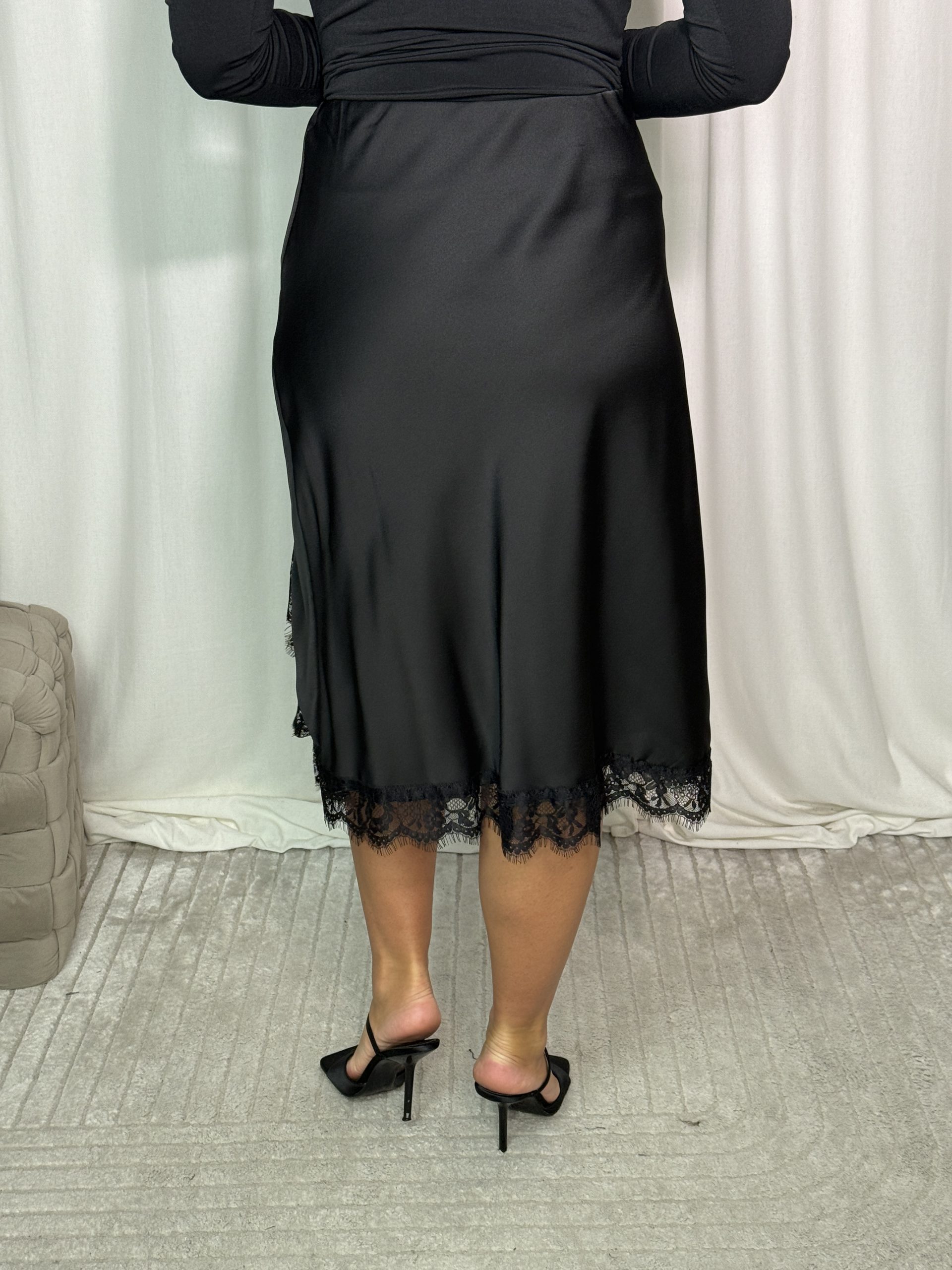 Spodnica Manuela Black - obrazek 2