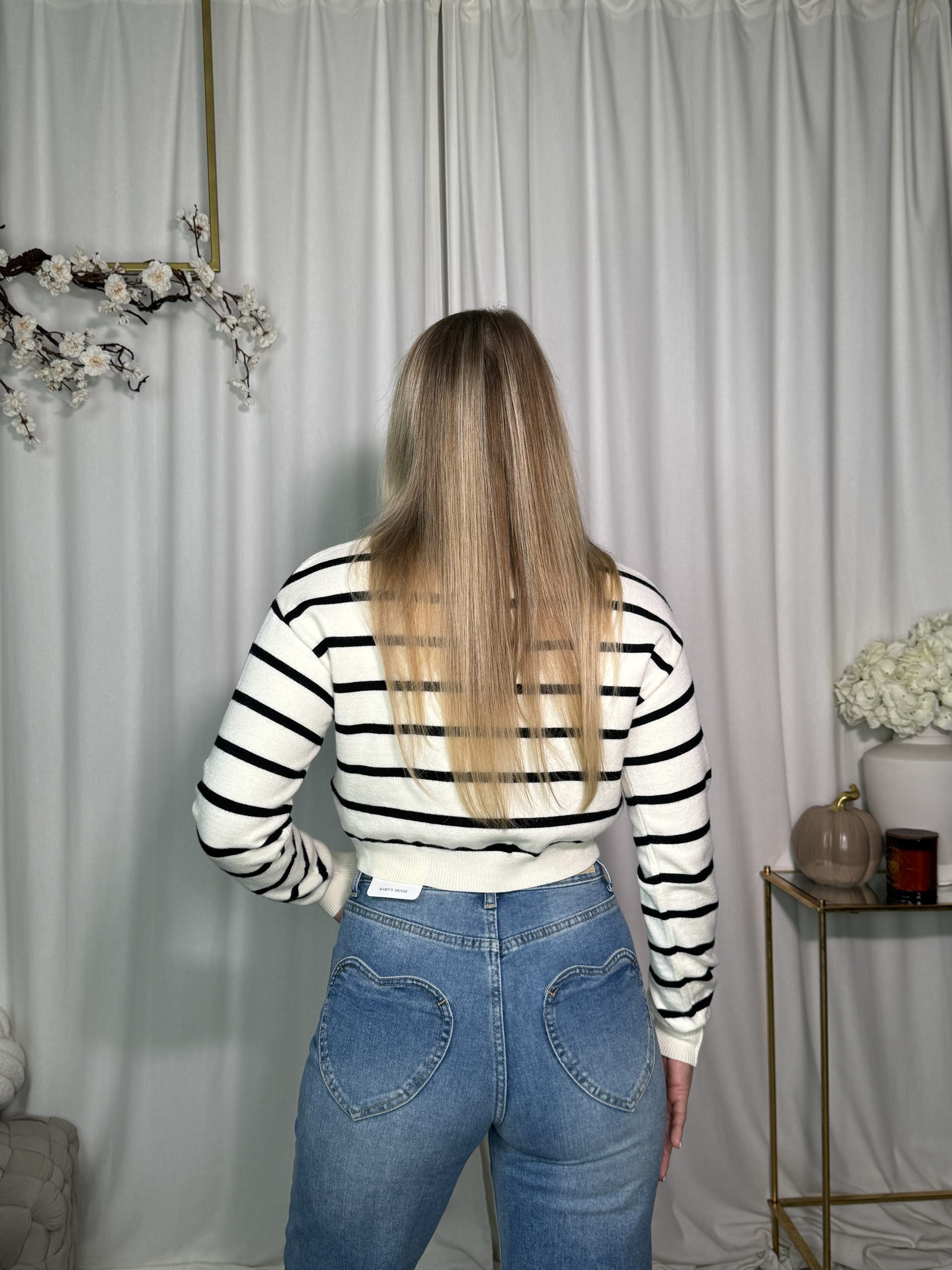 Sweter Stile Creamy Black - obrazek 3