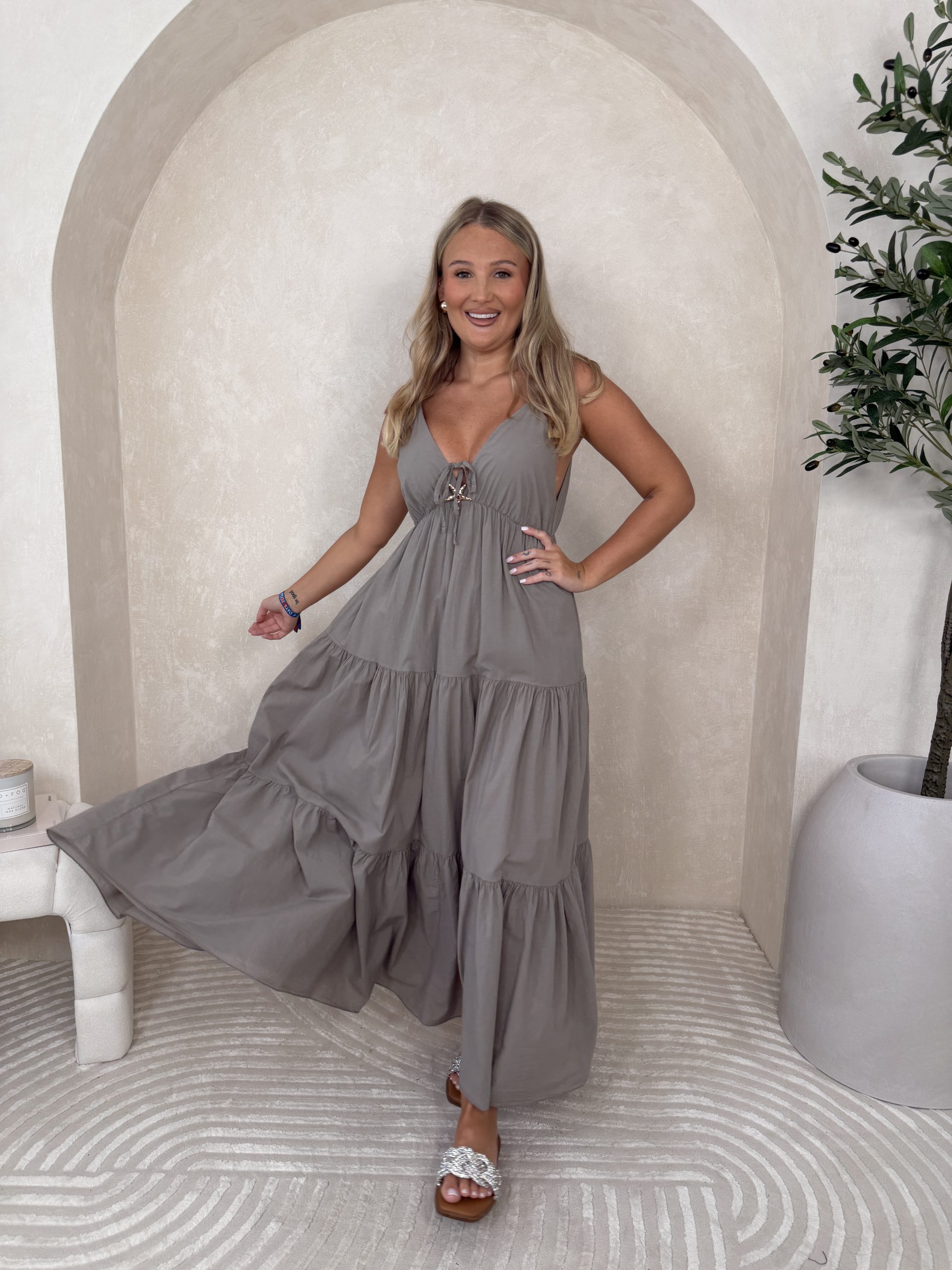 Sukienka Lucky Taupe - obrazek 2