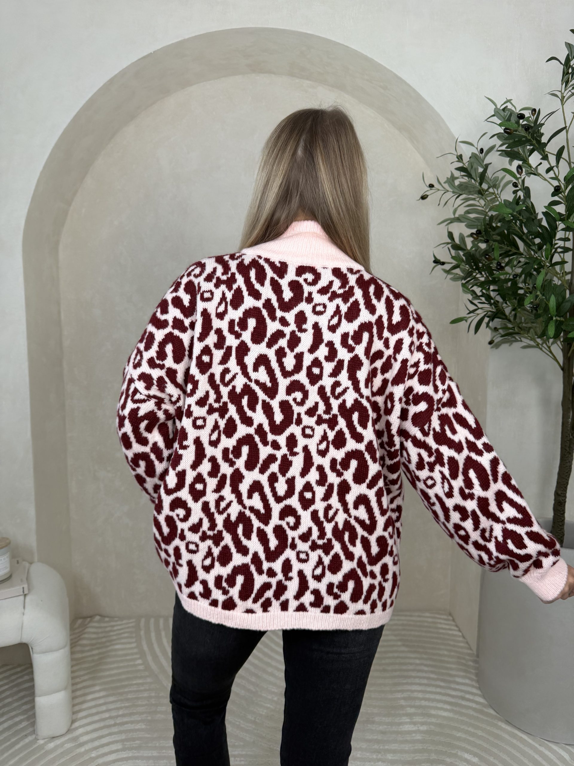 Sweter Saris Pink Bordo Pantera - obrazek 4
